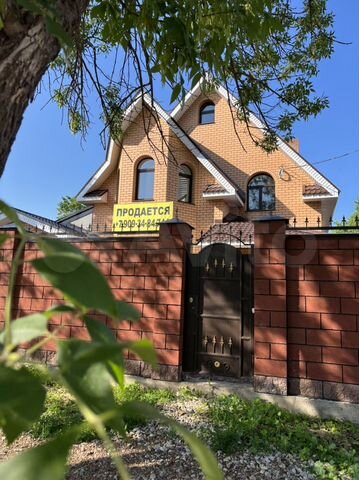 Дом 230 м² на участке 7 сот.
