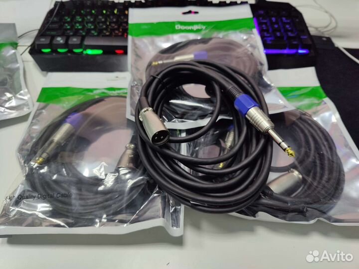 Кабель TRS - XLR балансный для мониторов jack 6,3