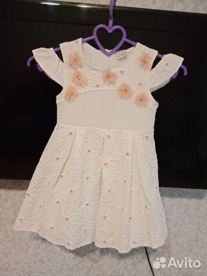 Нарядное платье для девочки 98