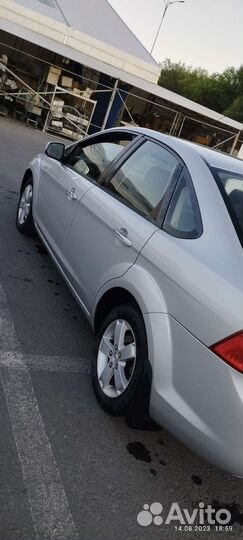 Ford Focus 1.8 МТ, 2010, 240 000 км