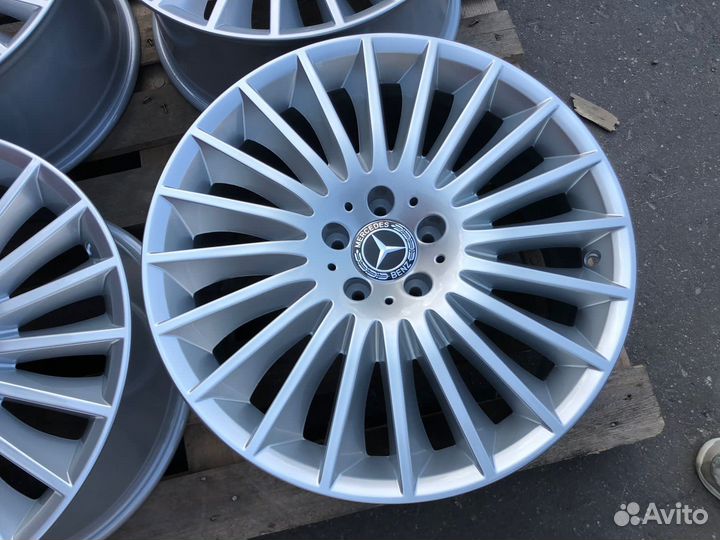 Оригинал Mercedes Maybach S-class W222 R19