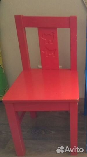 Красный стульчик для Валентины