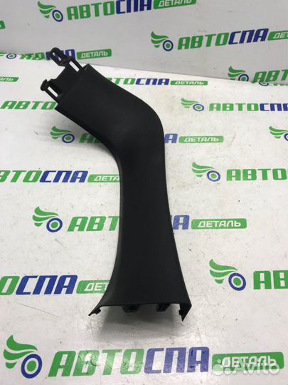 Накладка крышки багажника задняя левая Mazda Cx-5