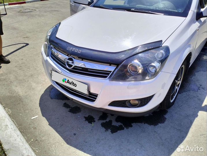 Opel Astra 1.6 AMT, 2011, 178 000 км