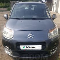 Citroen C3 Picasso 1.6 MT, 2010, битый, 148 000 км, с пробегом, цена 300 000 руб.