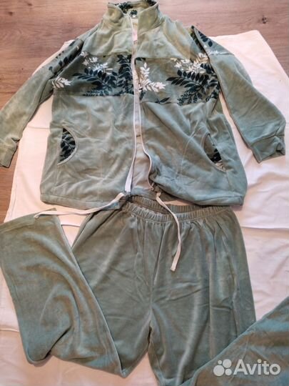 Спортивный костюм женский р 56 новый