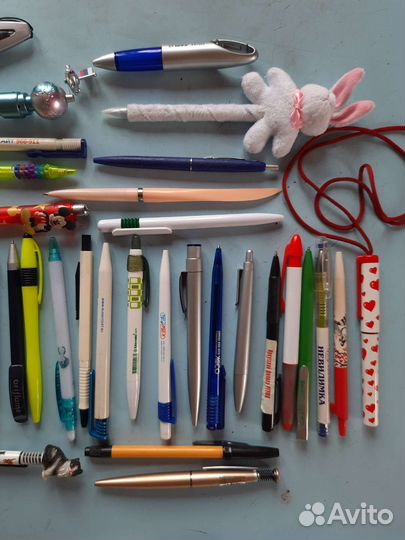 Коллекция шариковых ручек