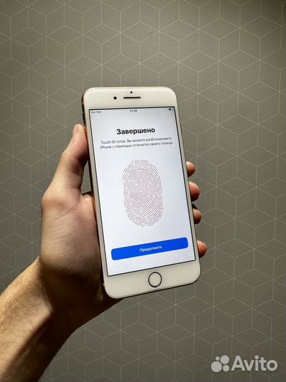 iPhone 8 Plus, 64 ГБ