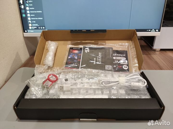 Redragon k617 fizz rgb (новая)