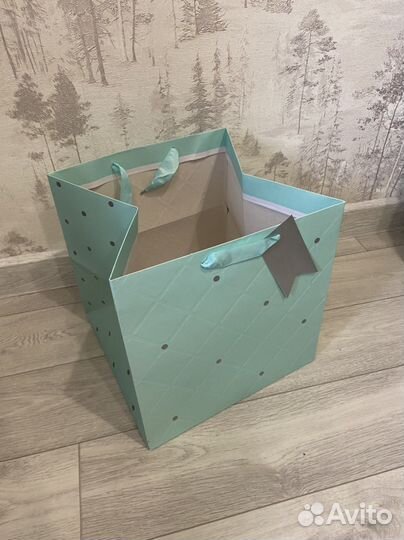 Пакет подарочный большой квадратный