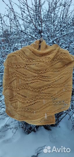 Вязаный палантин