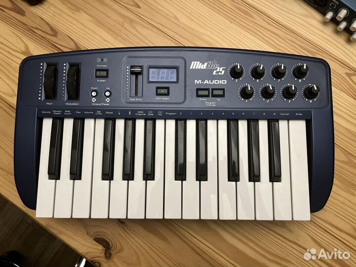 Midi клавиатура m audio MidAir 25