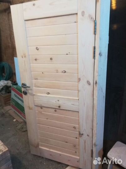 Дверь входная теплая из массива