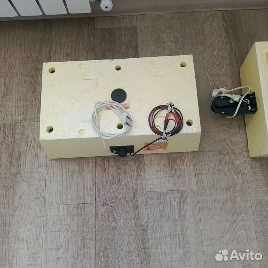 Инкубатор для яиц автоматический переворот