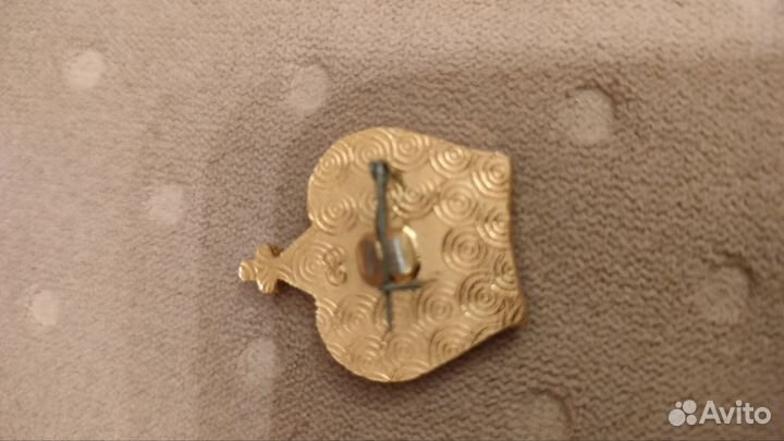 Значек. Россия членский нагрудный знак клуб ветера