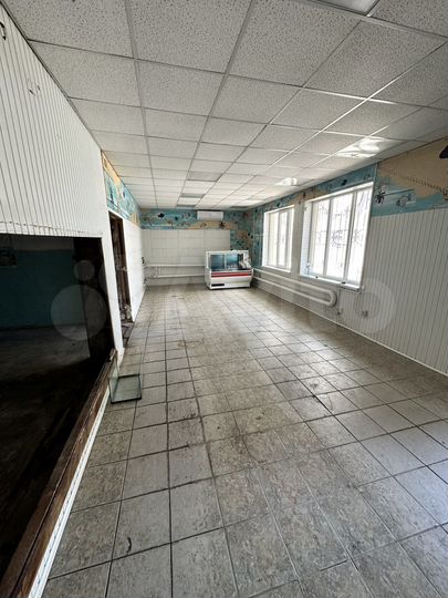 Торговая площадь, 70 м²