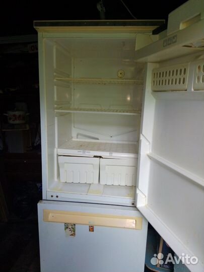 Холодильник бу требует вложений на запчасти