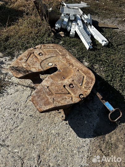 Седло на тягач