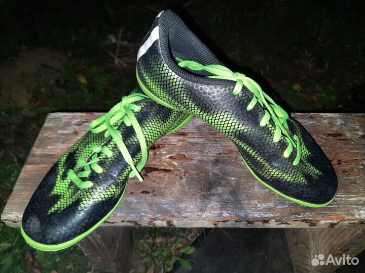 Футзалки adidas