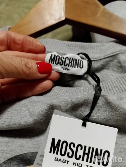 Платье Moschino новое 12 лет