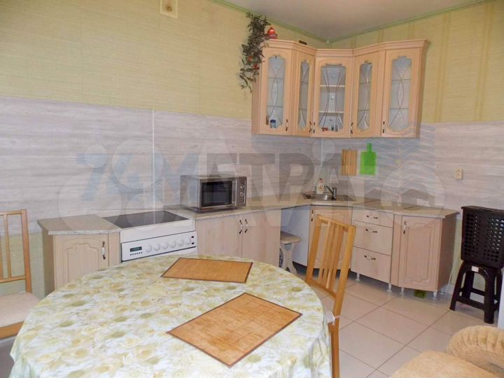 2-к. квартира, 79 м², 9/16 эт.