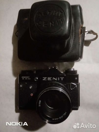 Пленочный фотоаппарат lomo