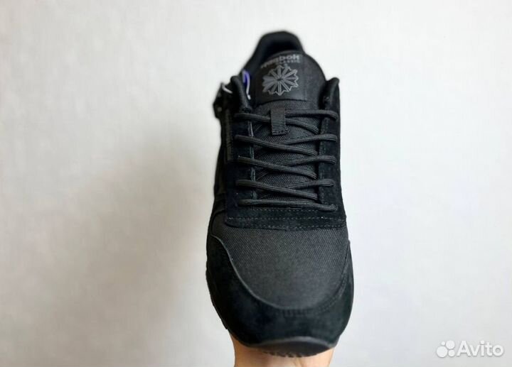 Кроссовки Reebok легкие