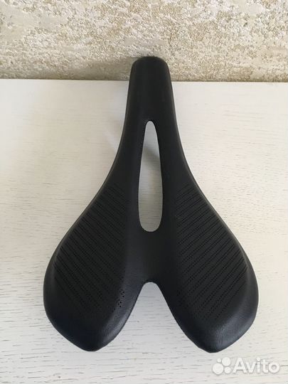 Седло (реплика Specialized Toupe)