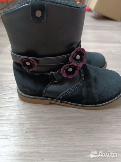 Ботинки на девочку