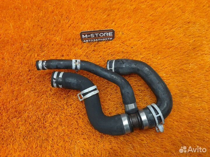 Патрубок системы охлаждения Mercedes-Benz R-Class