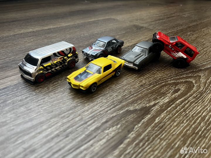 Машинки Hot Wheels распак