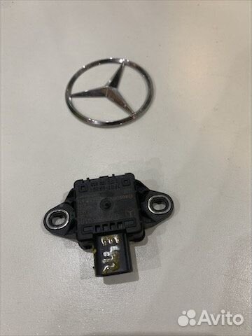 Датчик ускорения Мерседес W212