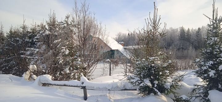 Коттедж 180 м² на участке 12 сот.