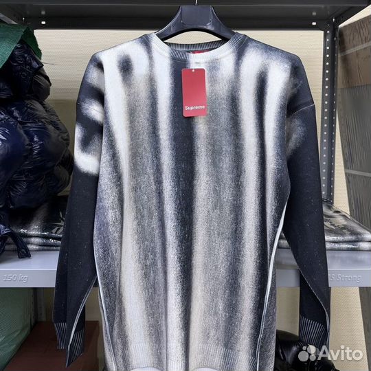 Свитер Supreme