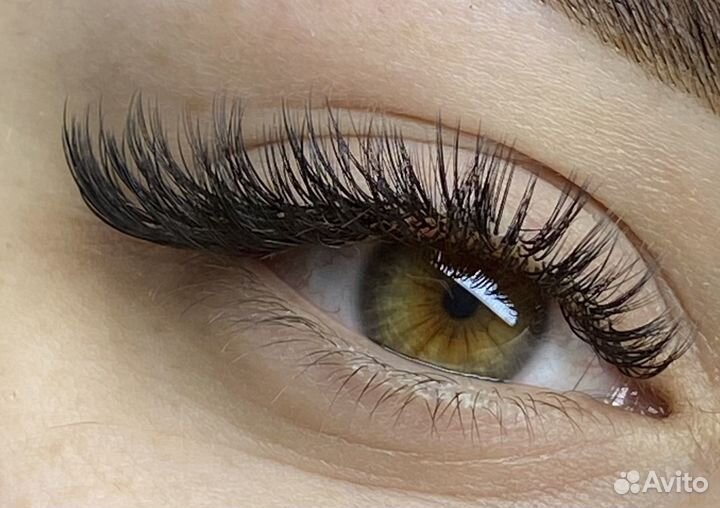 Обучение наращиванию ресниц