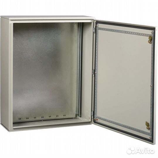 Корпус металлический с монтажной панелью IEK щмп-4