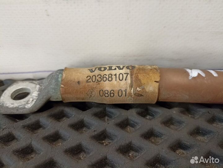 Кабель силовой 220 мм / 18 мм Volvo FH, Volvo FM