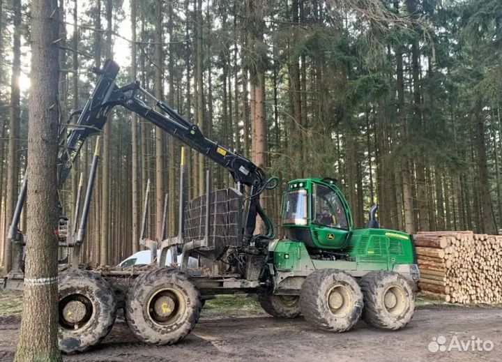 Форвардер John Deere 1910 G