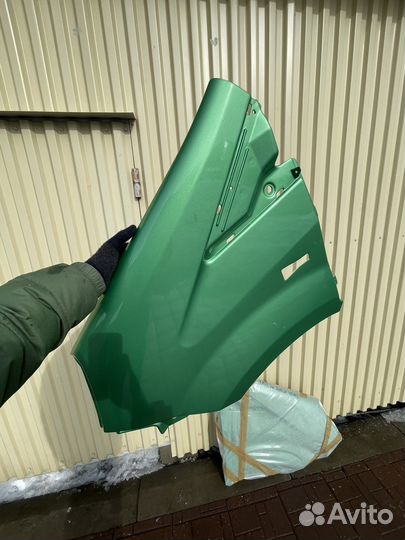 Крылья на Газель Next цвет Лайм зеленый металлик