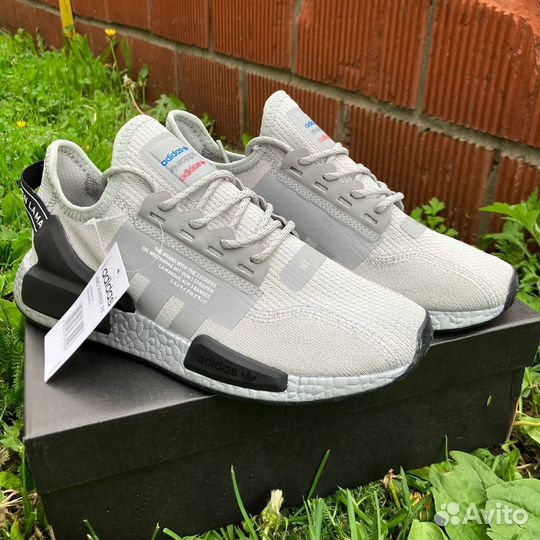 Кроссовки adidas