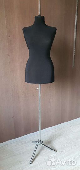 Манекен портновский женский б/у 42
