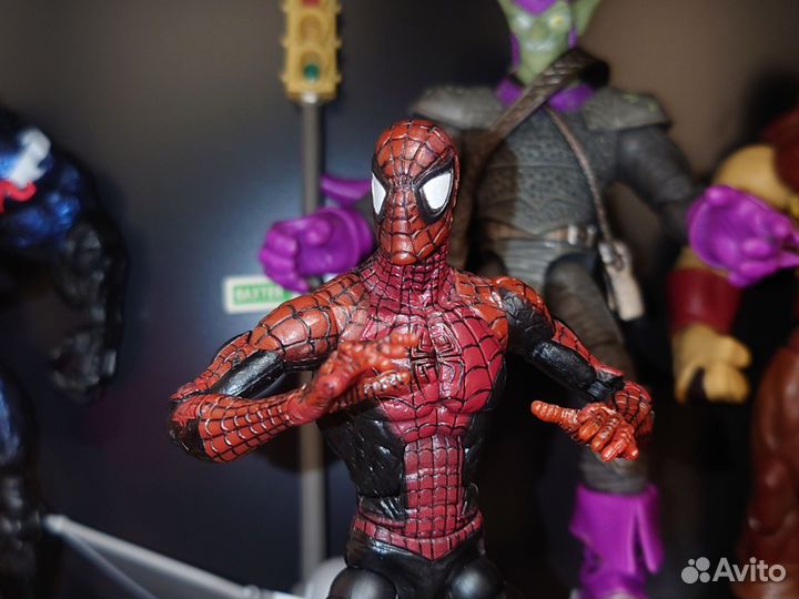 Фигурки Marvel