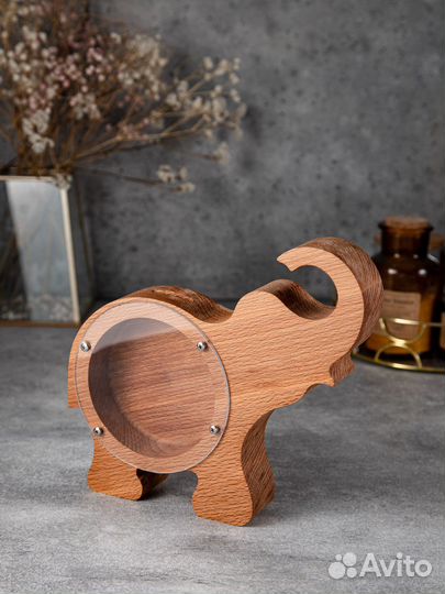 Копилка для денег деревянная