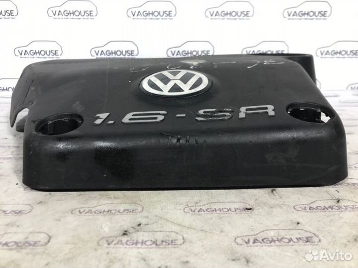 Крышка двигателя декоративная Volkswagen Golf 4