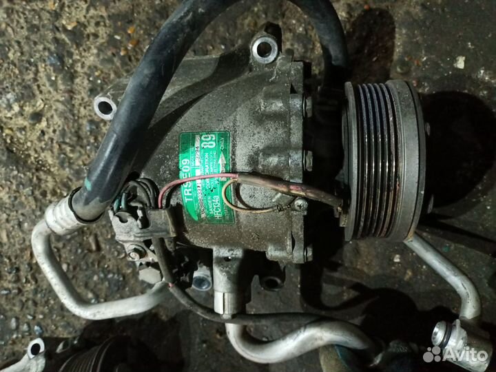 Компрессор кондиционера Хонда црв 4