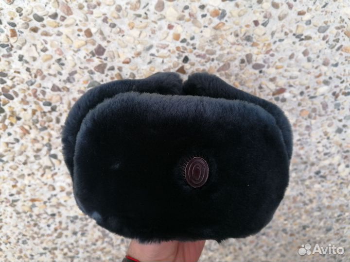 Мужская шапка полиция