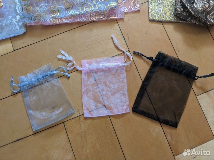 Мешочки подарочные из органов, парчи