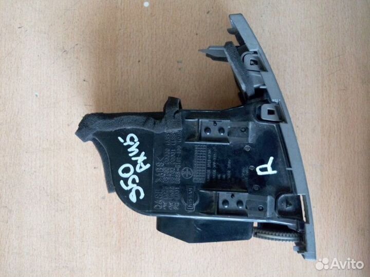 Дефлектор воздушный правый Infiniti Fx S50 4.5