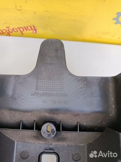 Кожух рулевой колонки Ford Fusion 1.4 fxja 2006