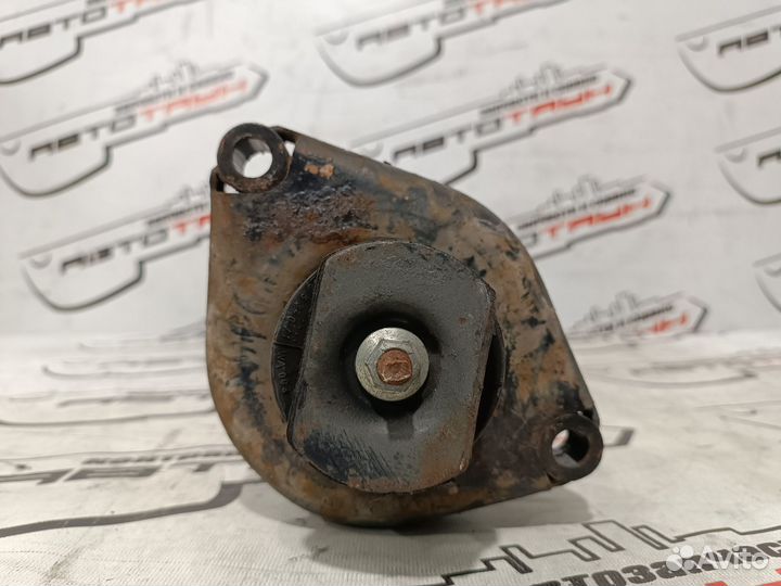 Стойка ходовки nissan mazda AD avenir expert familia VAN liberty wingroad. veny11 VEW11 vhny11 VNW11